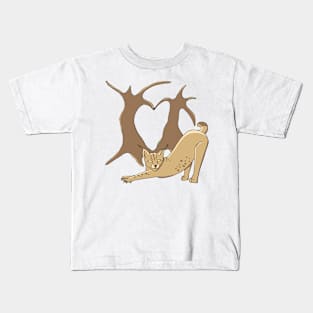 Lovely woodland lynxes on light foliage Kids T-Shirt